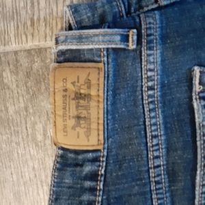Levy capri jeans